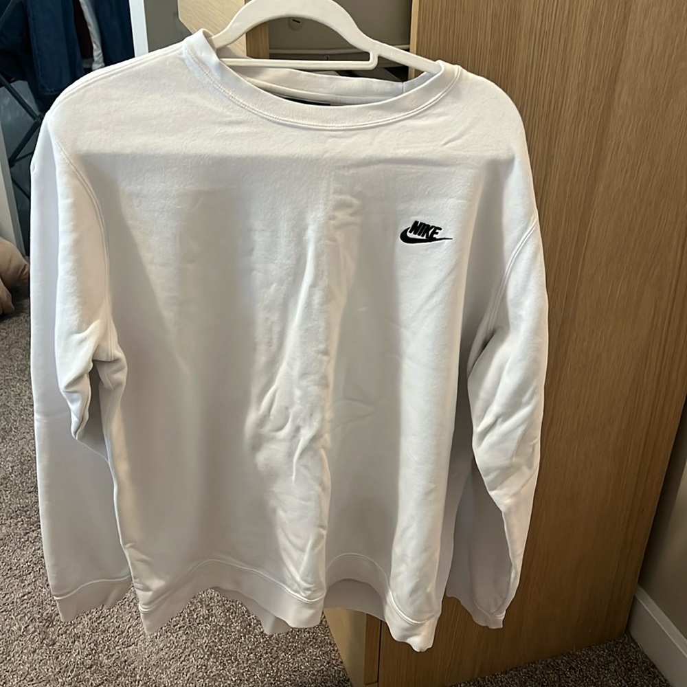 Nike sweatshirt